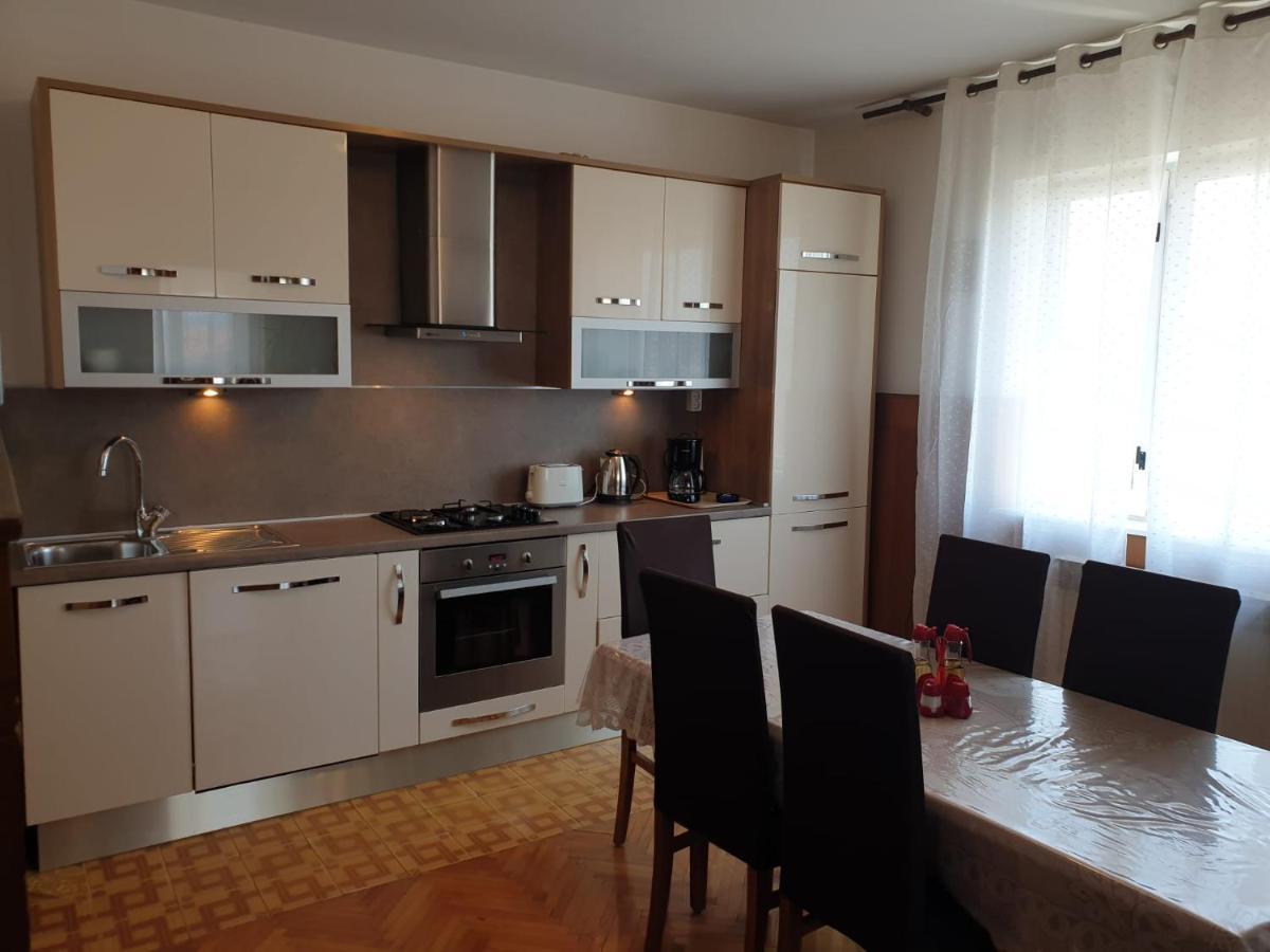 Apartments Ivana ซาดาร์ ภายนอก รูปภาพ